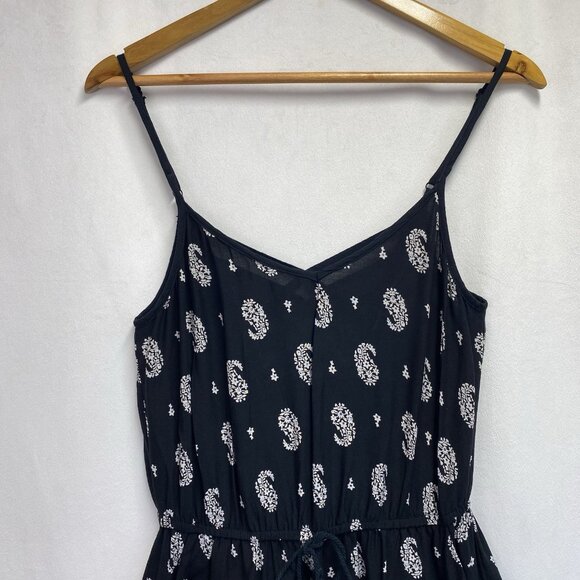 Band of Gypsies Elastic Waist Strap V-Neck Romper Women Small Black Side Pockets - Picture 6 of 16